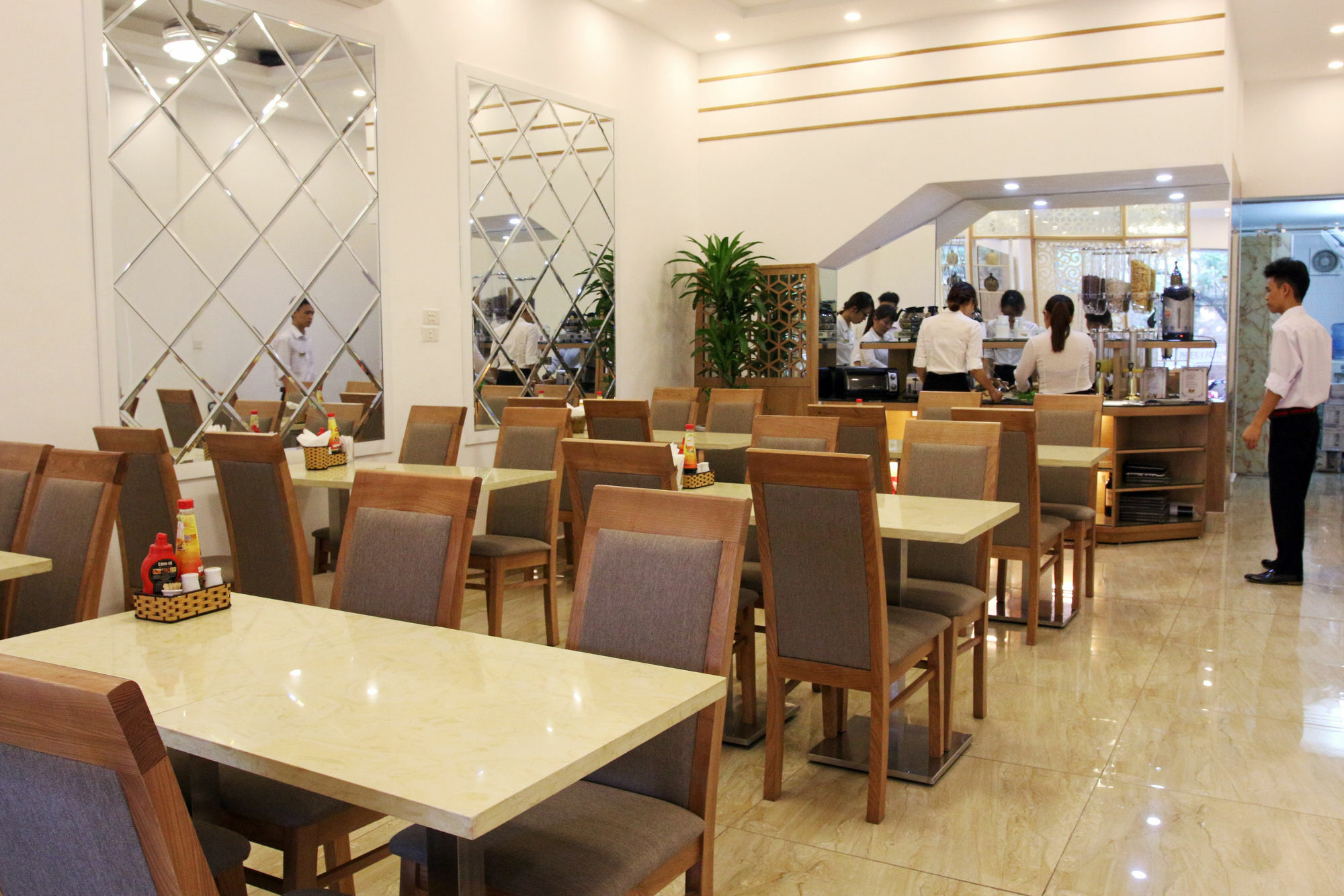 Phoenix Palace Hotel Hanoi & Spa Екстериор снимка
